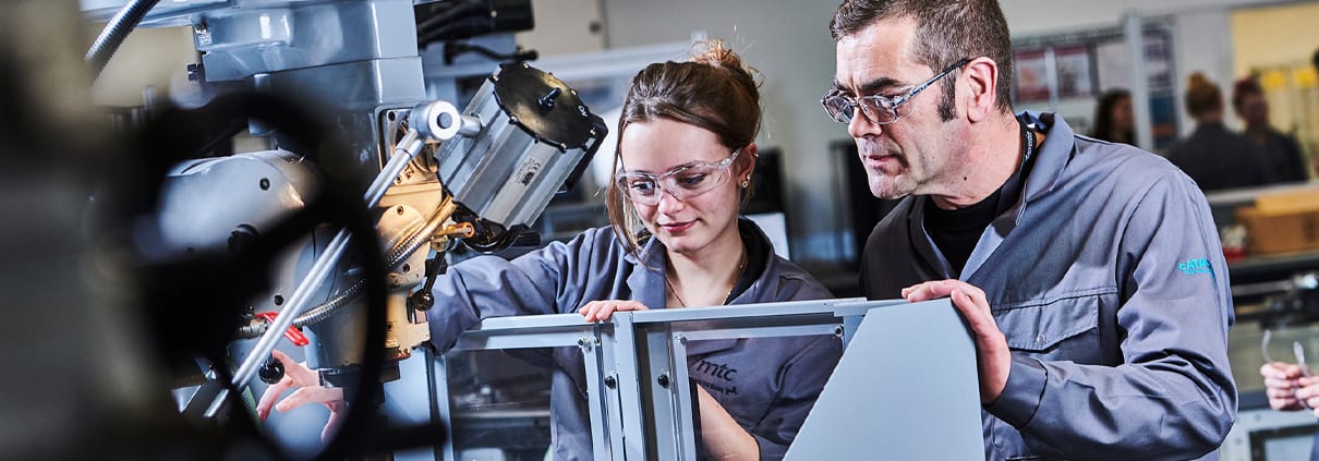 Call for employers to take advantage of new apprentice bonus